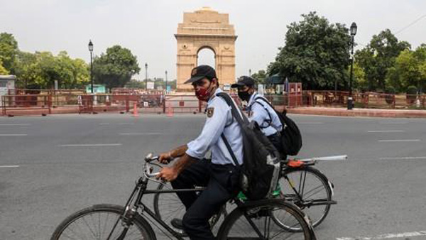인도 확진자 하루 1만5천명 폭증