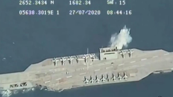 이란군, 호르무즈해협서 미 항공모함 타격 훈련