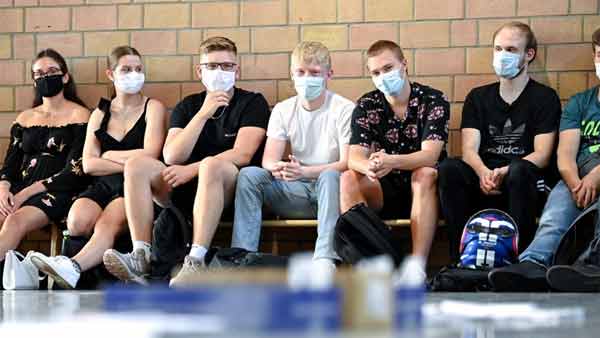 전세계 코로나19 확진자 2,200만명 넘어…일주일새 200만명↑