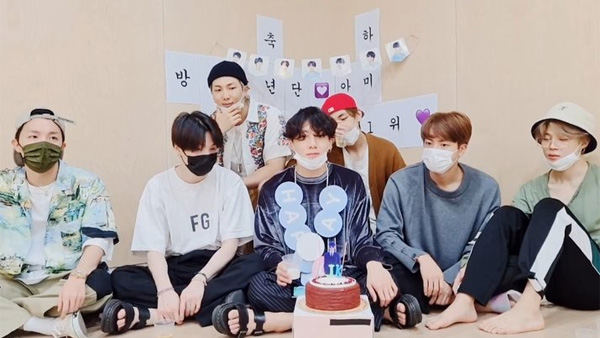 '꿈의 무대' 문턱 넘을까…외신들, 무료 바카라 게임 후보로 BTS 거명