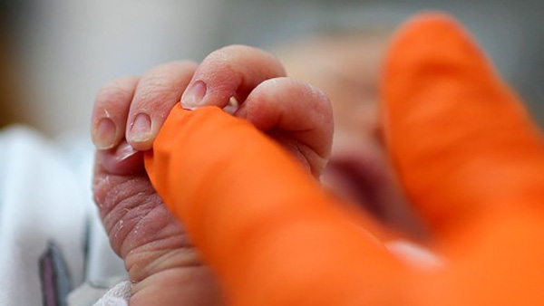 영유아도 코로나 퍼트린다…미국서 부모·형제로 전염 속출