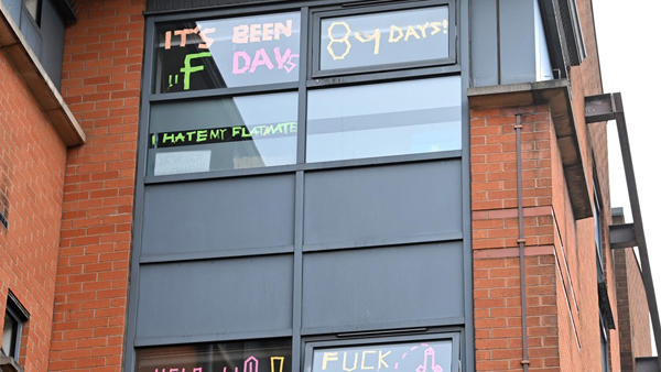 영국 대학가 코로나19 확산…40여 학교 수천 명 자가격리