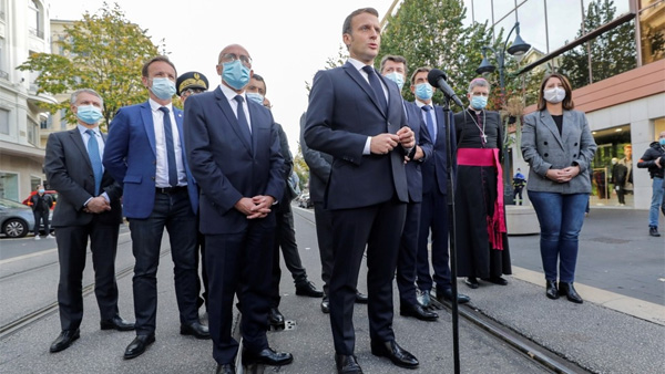 마크롱 "무함마드 만평 누군가에겐 충격적일 수 있다"