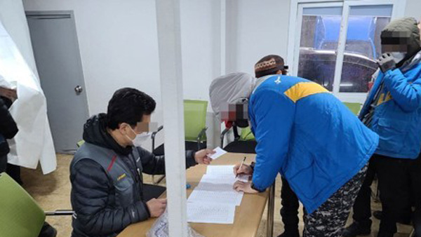 택배기사에 분류작업 전가 않도록 노사 큰틀 합의…각론에 이견