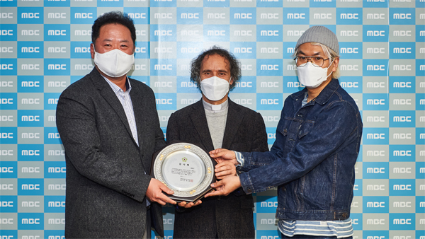 사회복지법인 '안나의 집' MBC 박성제 사장에 감사패