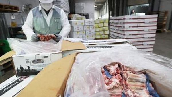 캐나다서 6년만에 광우병‥캐나다산 쇠고기 수입검역 중단