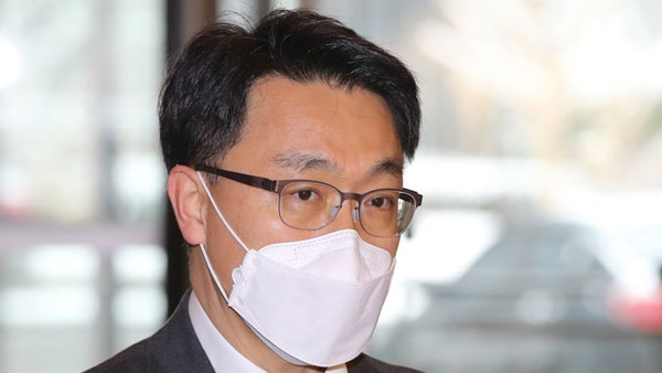 김진욱 "미국 연수 중 육아휴직 양육상 필요했다 판단"