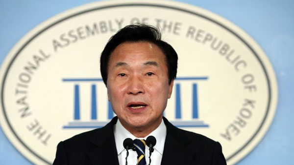 손학규 "문재인 대통령 이명박박근혜 사면해야"