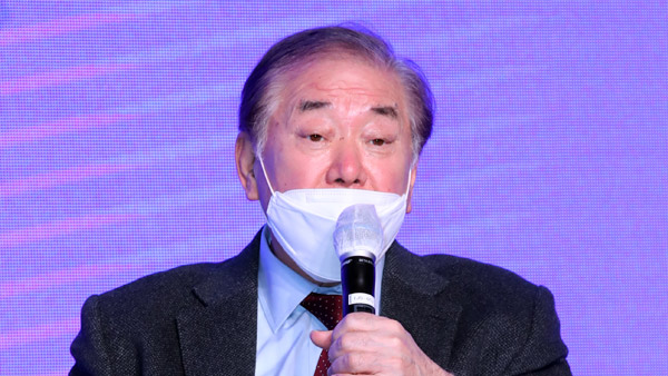 문정인 "바이든 정권서 대북 강경파·협의파 격론 벌어질 것"