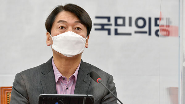안철수 "'기호 2번'은 탈당하라는 것…박원순도 10번 달고 단일화"