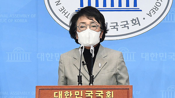 열린민주 김진애 "박원순 성희롱 흠결…해명 없이 떠난 것이 가장 큰 과"