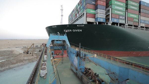 청해부대 수에즈 운하 급파…"희망봉 우회 한국 선박 보호"