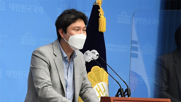 ê¹€í•´ì˜ ì‡„ì‹ ì˜ ë¶ˆê¸¸ ë¹ ë¥´ê²Œ ì‹ê³  ìžˆì–´ ë‹¹ ì¡´ë¦½ ìžì²´ê°€ ìœ„íƒœ