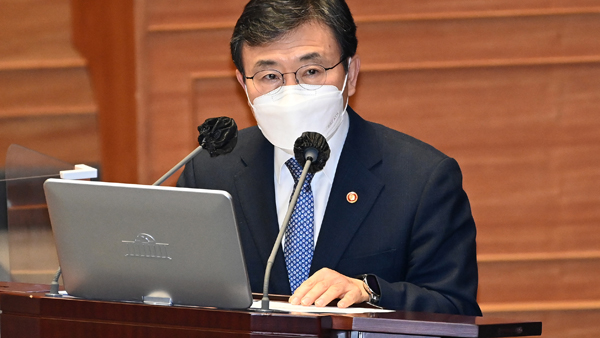 권덕철 보건장관 "추가 접종 대비 상당 물량 추가 확보"