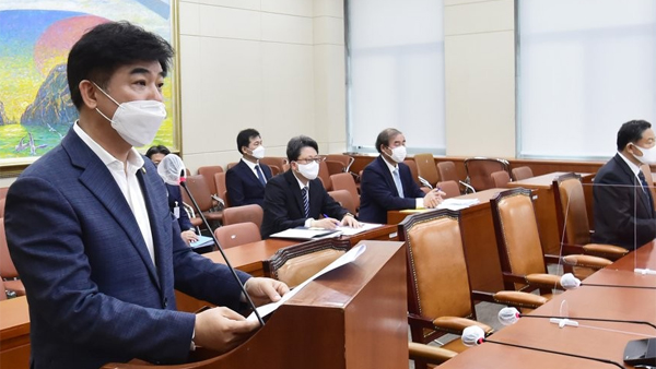 정무위, 5.18 유공자법 개정안 통과…"형제자매도 유족회원 자격"