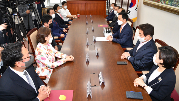 국민의힘, 새 당대표 선출 전당대회 '다음달 11일'