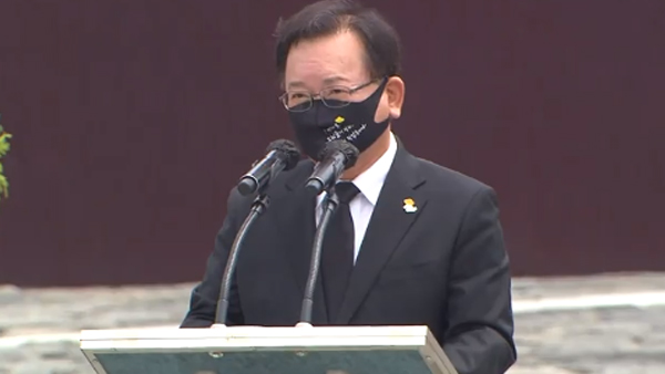 김부겸 총리 "'바보 노무현'의 삶처럼 분열 넘어 국민통합"