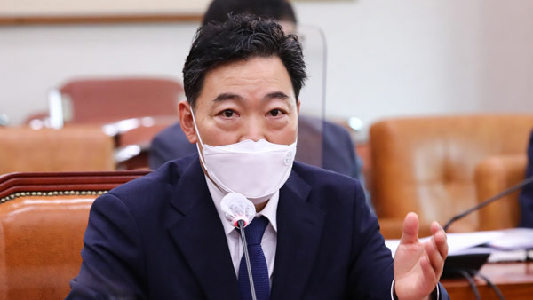 문 대통령, 국회에 김오수 인사청문보고서 재요청