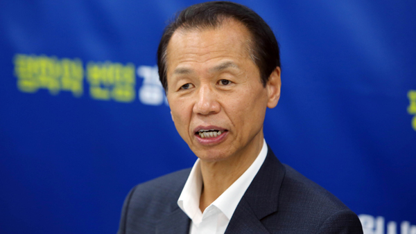 최문순 "당내 기득권 포기돼야…경선 연기 논의할 연석회의 만들자"