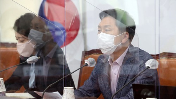 김기현 "靑 문고리 3인방, 김외숙·이진석·이광철 경질하라"