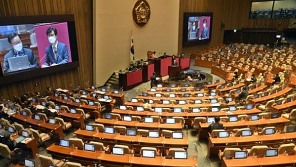 국회, 오늘 본회의…대체공휴일법·지방세법 등 처리