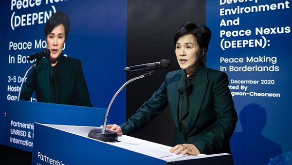 이재명, 후원회장에 강금실 영입…"노무현 핵심가치 실천"