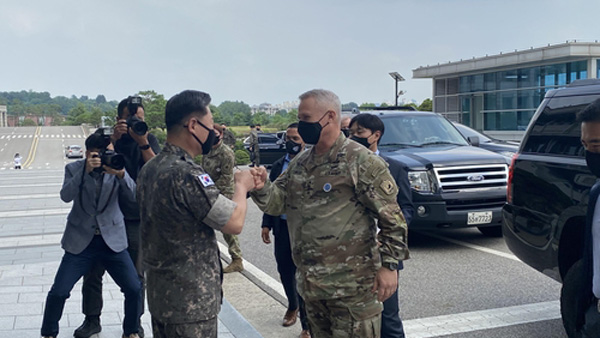 북한, 한미연합훈련 앞두고 맹비난…"핵전쟁 검은 구름 몰아오는 망동"