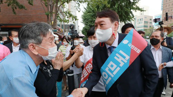 성남FC vs 코바나컨텐츠…윤석열·이재명, '후원금 뇌물죄' 공방