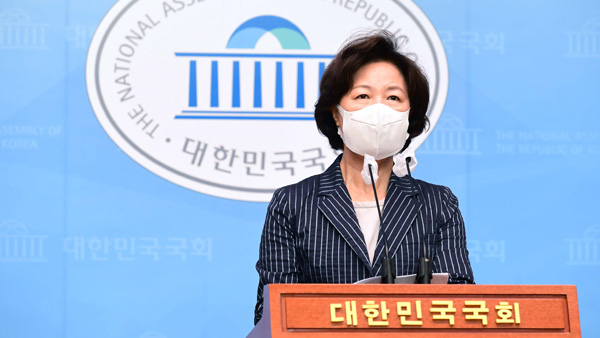 추미애 캠프 "열린민주 통합 결단해야…이재명·최강욱 입장 환영" 