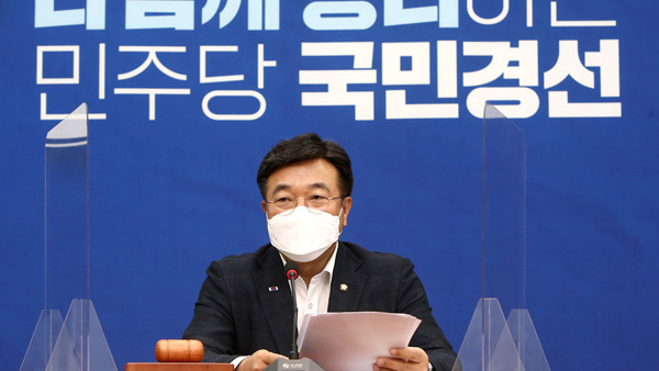 윤호중 "가짜뉴스 피해구제법 신속처리…이미 논의는 충분"