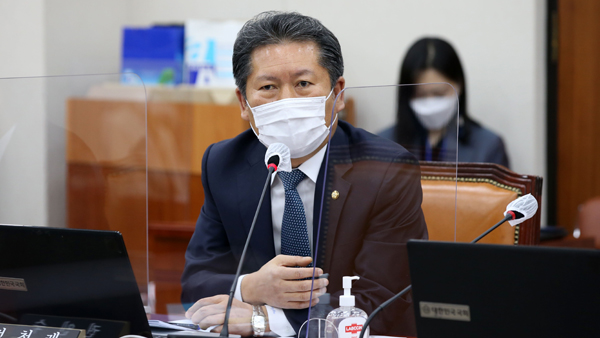 정청래 "박병석 언론중재법 본회의 상정하지 않는 건 '국회 사유화'"