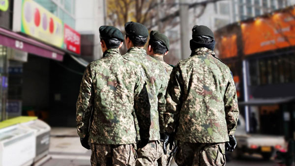 휴가 중 장병들이 가장 듣기 싫은 말 "요즘 군대 편해졌다"