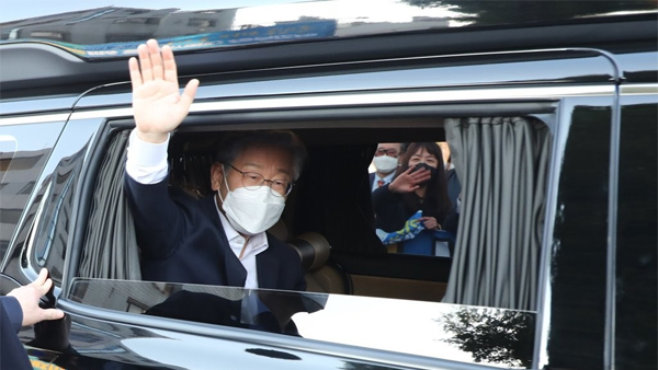 이재명 "직장 내에서도 주권 누릴 수 있게 하겠다"