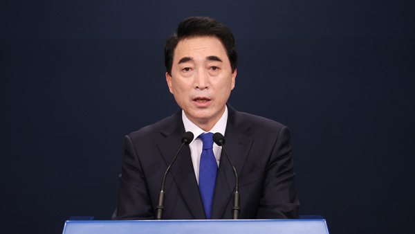 靑 소통수석 "문재인 정부는 청년정책 제도화한 첫 정부"