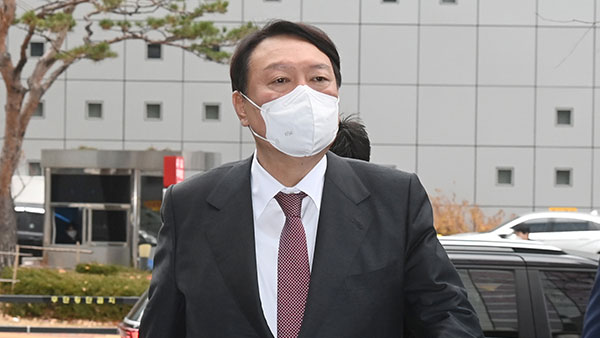 윤석열 "11·19 전세대책 1년, 서민·중산층 주거 참사"