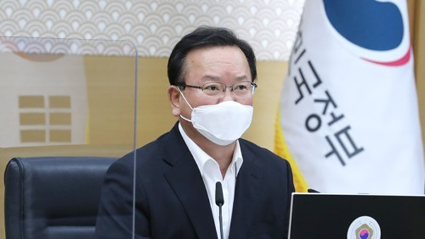 김 총리, 전두환 가족장 거론에 "그러면 그렇게 정리하면 될것"