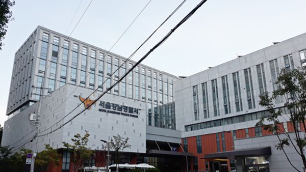 무면허 운전하다 차량 4대 들이받은 중학생 5명 입건