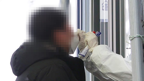 수도권 '익명 검사' 52명 확진…수도권 지역발생의 19%