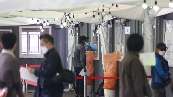 서울 관악구 음식점서 18명 확진…'감염경로 불명' 29%