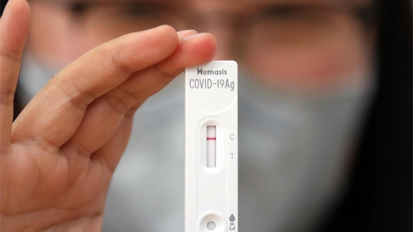 "자가검사키트 '양성' 뒤 최종 확진 서울시민 27명" 양성->음성은 집계 안돼