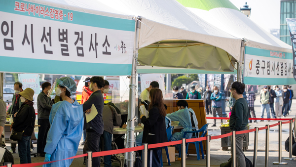3월 이후 종교시설 집단감염 70건 발생…교회 관련 62건
