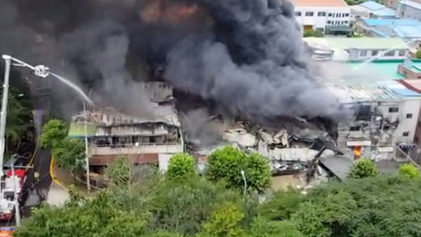 의정부 용현산업단지 화재 진압 중…대응 2단계 