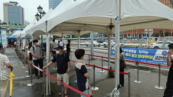 신규확진 1천990명, 사흘째 2천명 안팎…비수도권 788명 또 최다