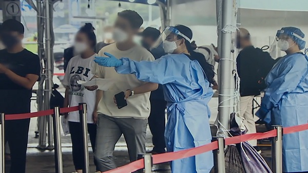 오후 9시까지 신규 확진 1천275명…오늘(17일) 1천400명 안팎 예상