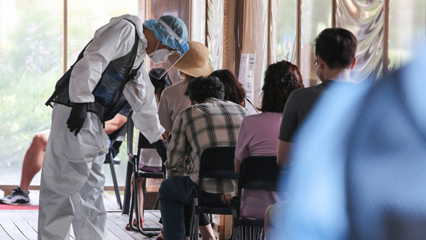 코로나19 신규확진 1,628명…47일째 네 자릿수