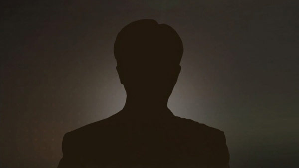 술 취해 대학교 여학생 기숙사 침입한 공무원 체포 