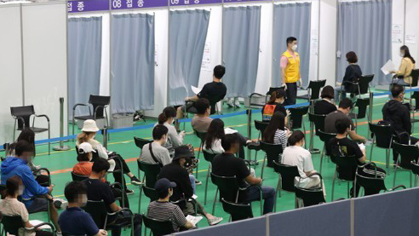 유효기한 지난 백신 접종자, 3-4주 간격 두고 재접종 