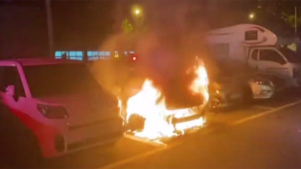 주차된 차량 5대 연쇄 방화 30대 구속영장 신청