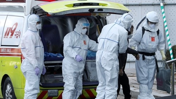 수도권 병상 대기자 1천739명‥"중증 병상 포화 우려"