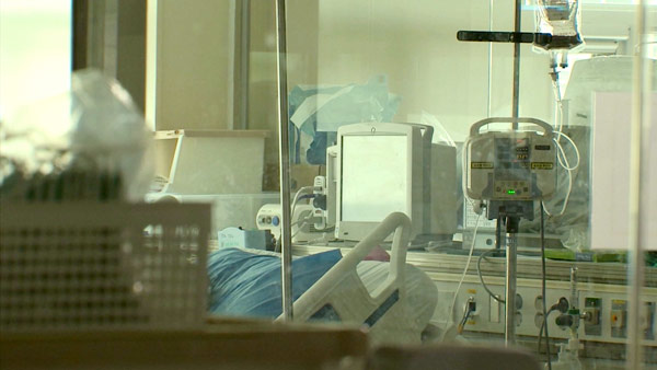 장기 입원 코로나19 중환자 210명에게 첫 '전원 명령' 